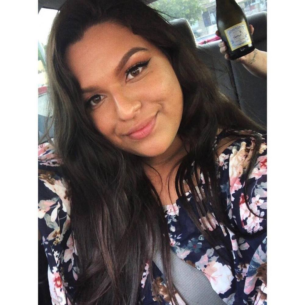 Meet your Posher, Zarahi